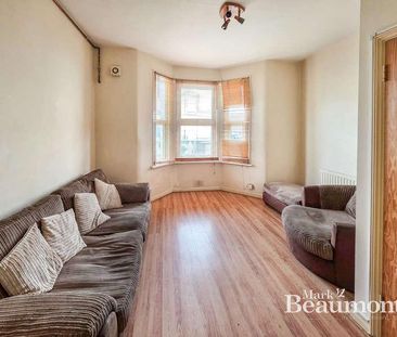 Courthill Road, Lewisham, SE13 - Photo 2