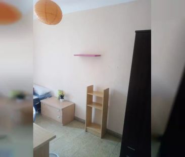 Room for rent in 4-bedroom apartment in Alicante - Foto 3