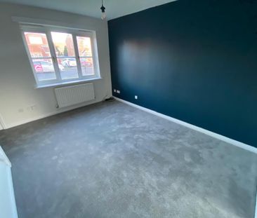 2 bedroom semi-detached house to rent - Photo 3