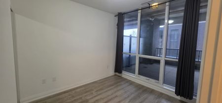 For Lease - 26 Gibbs Road Unit# 201, Toronto, Ontario - Photo 3