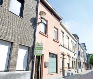 Huis te huur in Eeklo - Photo 1