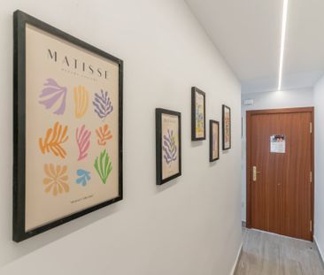 Double room with private bathroom in Tetuan - Photo 4