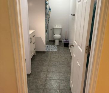 For Lease - 42 Condorvalley Crescent Unit# Basement, Brampton, Ontario - Photo 5