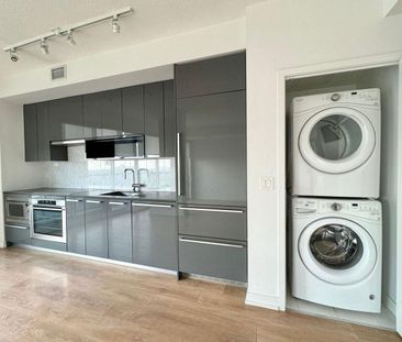 For Lease - 117 McMahon Drive Unit# 3707, Toronto, Ontario - Photo 1