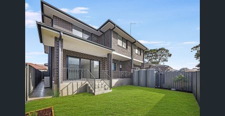 TWO BRAND NEW ULTRA MODERN DUPLEX STYLE HOMES!! - Photo 2