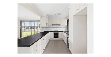 Modern Living at Its Best in Craigieburn's Premier Locale! - Photo 5