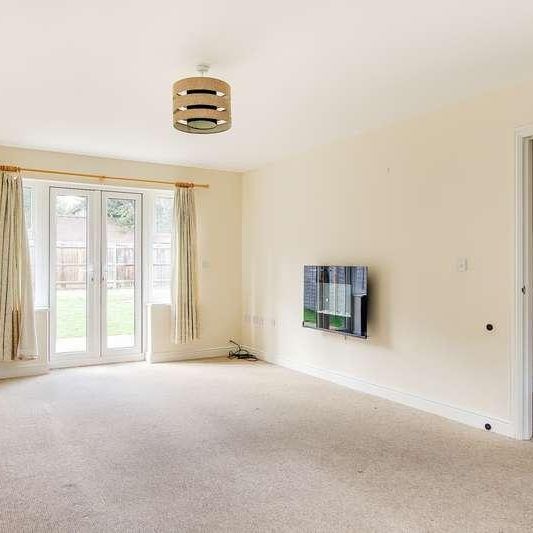 Cheney Road, Minster, CT12 - Photo 1