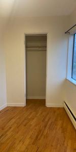 Charming Jr 1-Bedroom | Steps from Commercial Drive - Photo 4