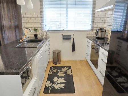 Woburn Living - Photo 3