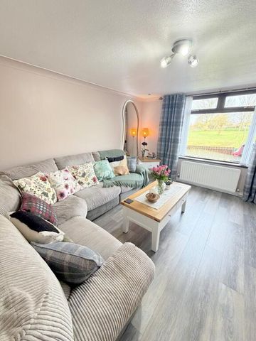 122 Avonmore Park, Lisburn, BT28 1NJ - Photo 5