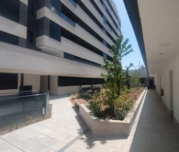 Apartamento de alquiler en Avenida de la Industria, 51, Primera Fas... - Photo 3