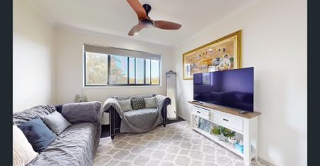 Modern Family Living in Prestigious Mackenzie Gardens Estate - Photo 4