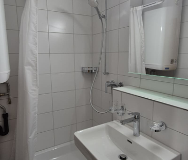 "renovierte 2-Zimmerwohnung im Klybeckquartier zu vermieten" - Photo 2