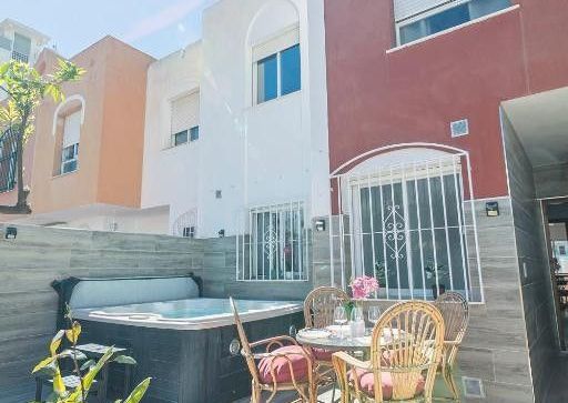 3 room luxury Duplex for rent in Nerja, Spain