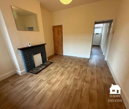 2 bedroom townhouse to rent - Photo 3