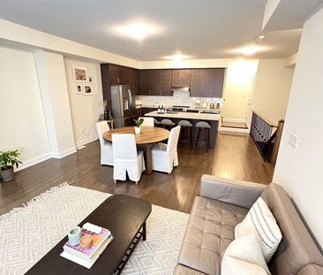 For Lease - 9 Dallotto Lane, Ajax, Ontario - Photo 5