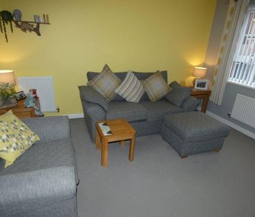 2 bedroom terraced house to rent - Photo 1