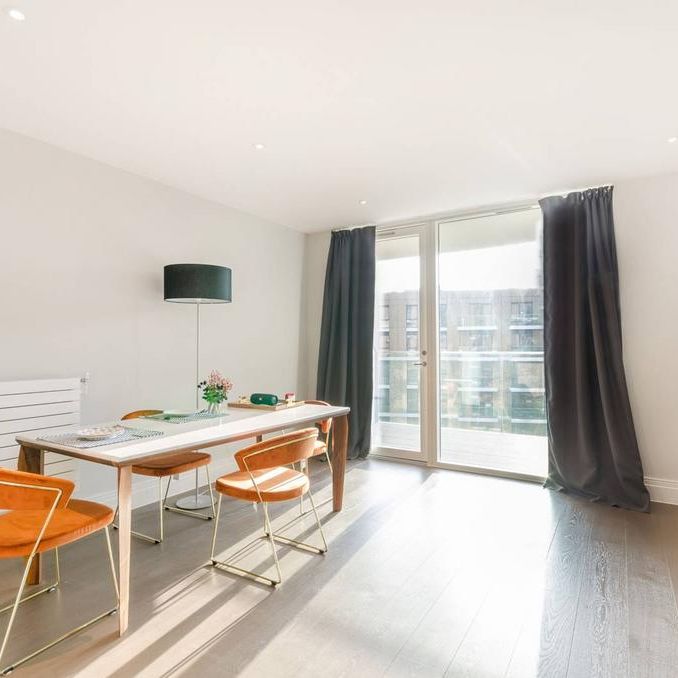 2 bedroom flat to rent - Photo 1