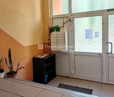 Prenájom - 3 izbový byt, Karpatská ulica, Chrenová, Nitra – Fotografia 1