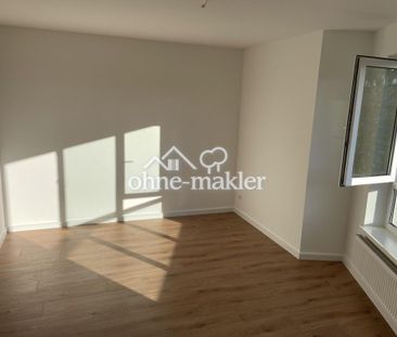 3-Zimmer-ETW, Balkon, Einbauküche, hochw. Ausstattung - Photo 2