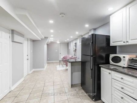 25 Horsham Street #Basement - Photo 4