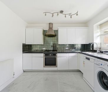 Available from 23/02/2026 - Photo 4