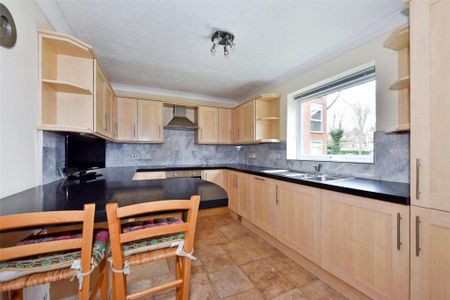 2 bedroom apartment to rent - Photo 5