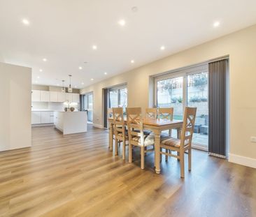 5 bedroom semi-detached house to rent - Photo 5