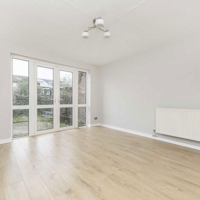 2 bedroom house to rent - Photo 1