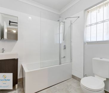 4/49 Qualtrough Street, Woolloongabba, Qld 4102 - Photo 6