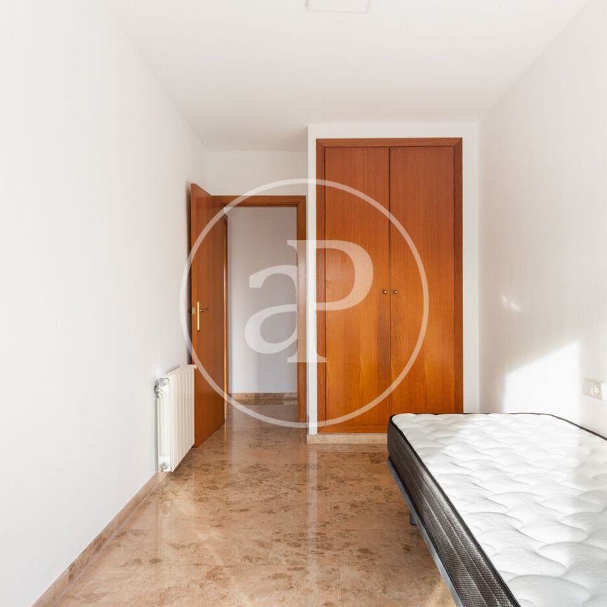 Flat for rent with views in La creu del Grau (Valencia) - Photo 1