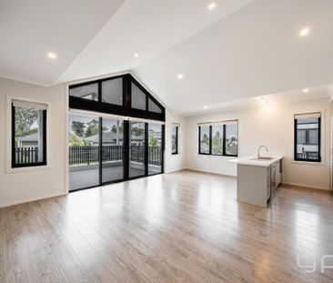 Great Location! - Photo 1