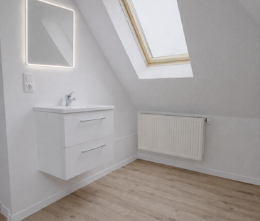 Erstbezug Dachgeschoss-Loft mit Balkon | offen, modern | Dresden-Pi... - Photo 3