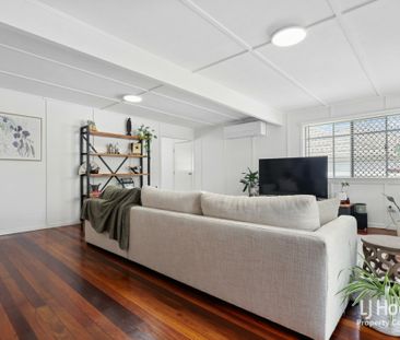 Perfect Home with Three Bedrooms Plus a Study/Multipurpose Room - Photo 2