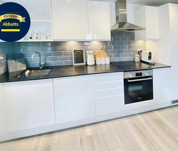 Lynmouth Avenue,Moulsham - CM2 - Photo 4