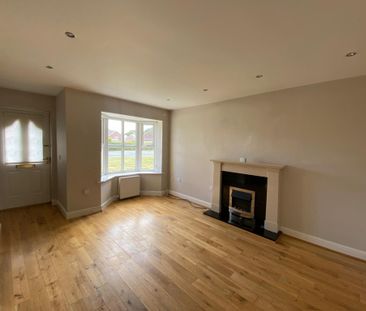 FANTASTIC 2 BEDROOM PROPERTY IN THE HEART OF SNAITH - BOOK NOW!! - Photo 6