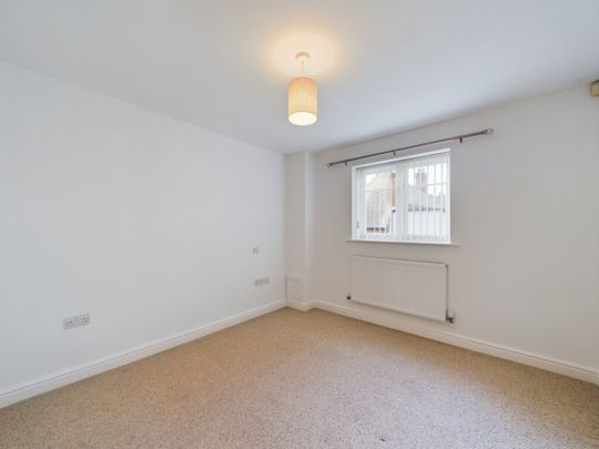 2 bedroom House to rent - Photo 1