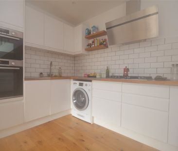 Marian Road, London, SW16 - Photo 1