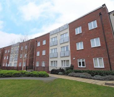 3 bedroom flat to rent - Photo 1