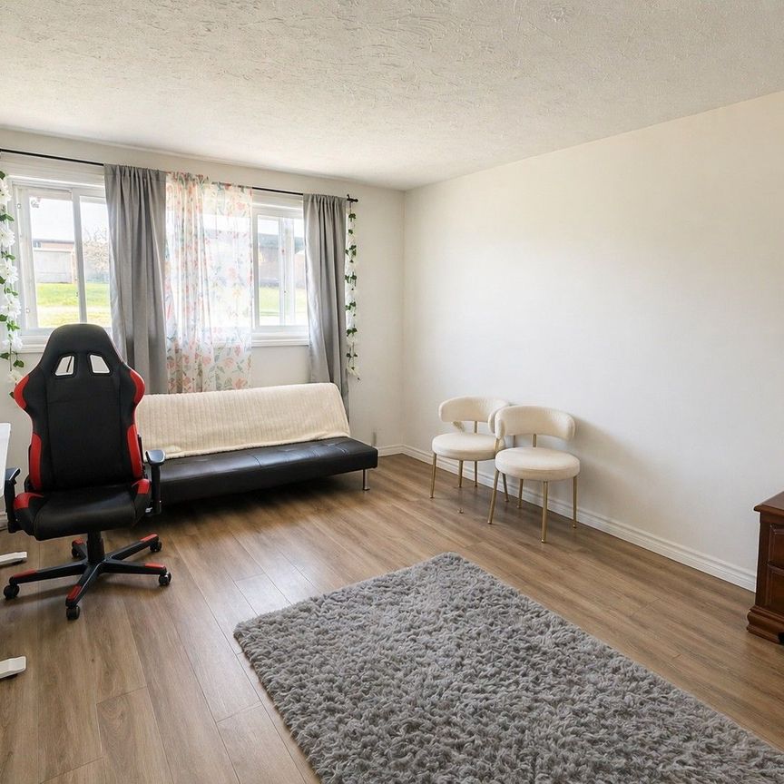 For Lease - 358 Grey Street Unit# 1, Brantford, Ontario - Photo 1