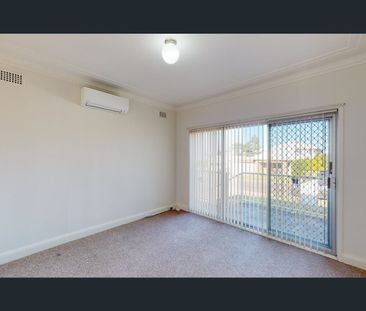 2/123 Berkeley Street, Speers Point, NSW 2284 - Photo 4