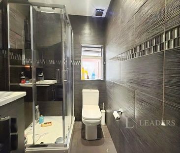 5 bedroom terraced house to rent - Photo 3