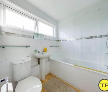 1 bedroom in a house share to rent - Photo 6