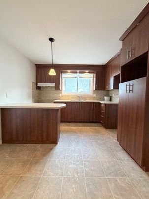 562 Rue Laurendeau, J6A 7H3, Repentigny - Photo 1