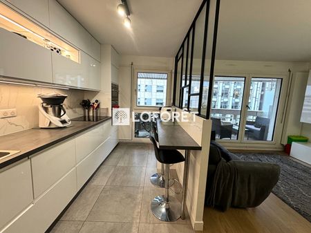 Apartment - Photo 2