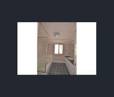 6 Isaac Street, Hammond Park, WA 6164 - Photo 4