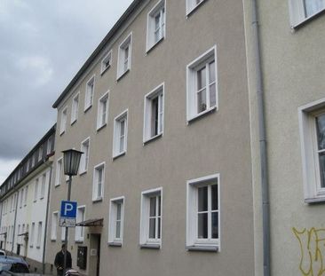 Zentrumsnahe 3-Raum-Wohnung mit großem Balkon! - Photo 1