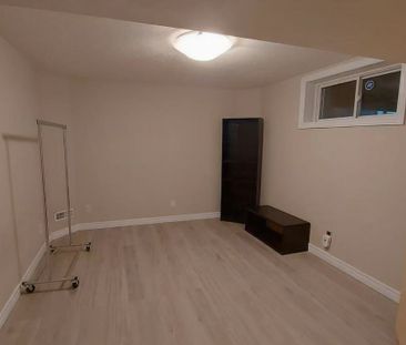 For Lease - 7 Clairfields Drive, Guelph, Ontario - Photo 4