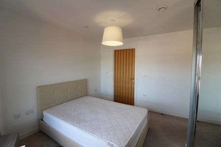 2 bedroom apartment to rent - Photo 4