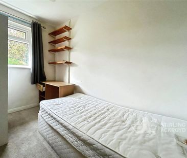 Guildford Park Avenue, Guildford, Surrey, GU2 7NH - Photo 3